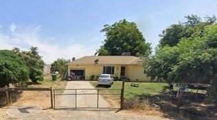 21415 2nd Ave, Stevinson, CA 95374