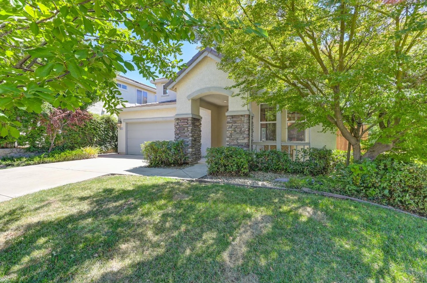 7026 Orofino Dr, Folsom, CA 95762