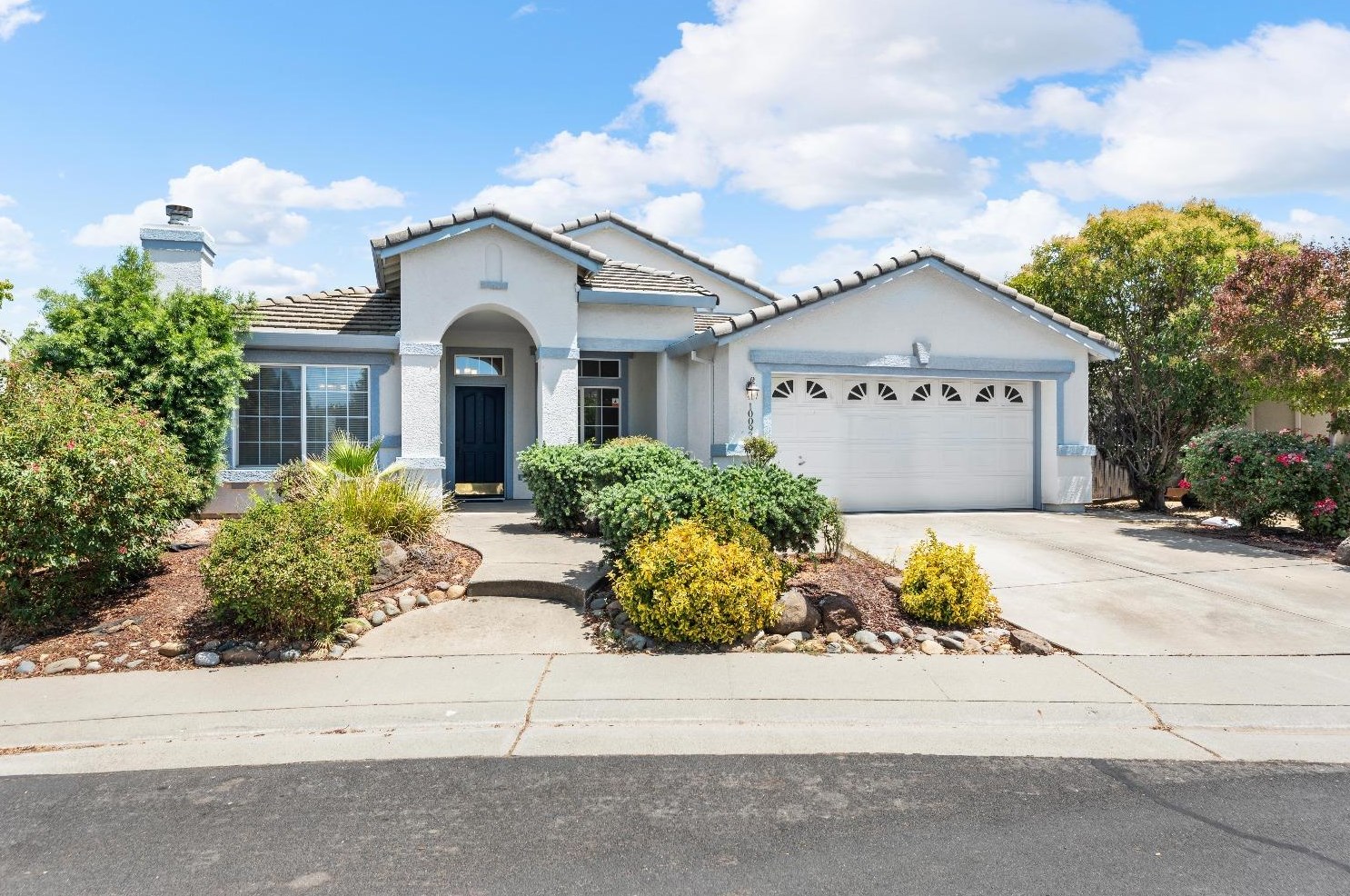 10093 Oglethorpe Way, Elk Grove, CA 95624