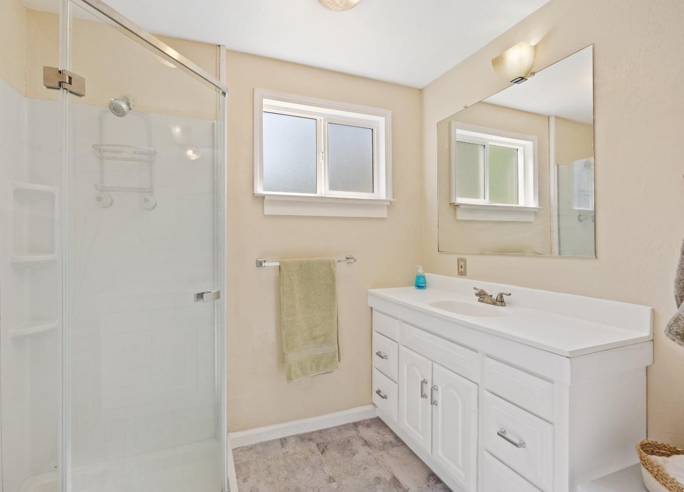 4425 54th St, Sacramento CA  95820-4142 exterior