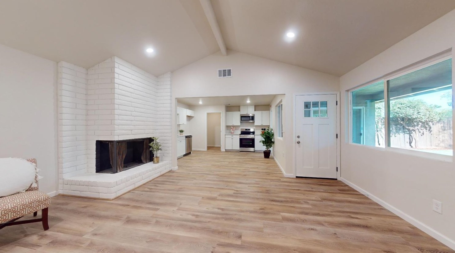 2004 Minoso Dr, Modesto, CA 95351