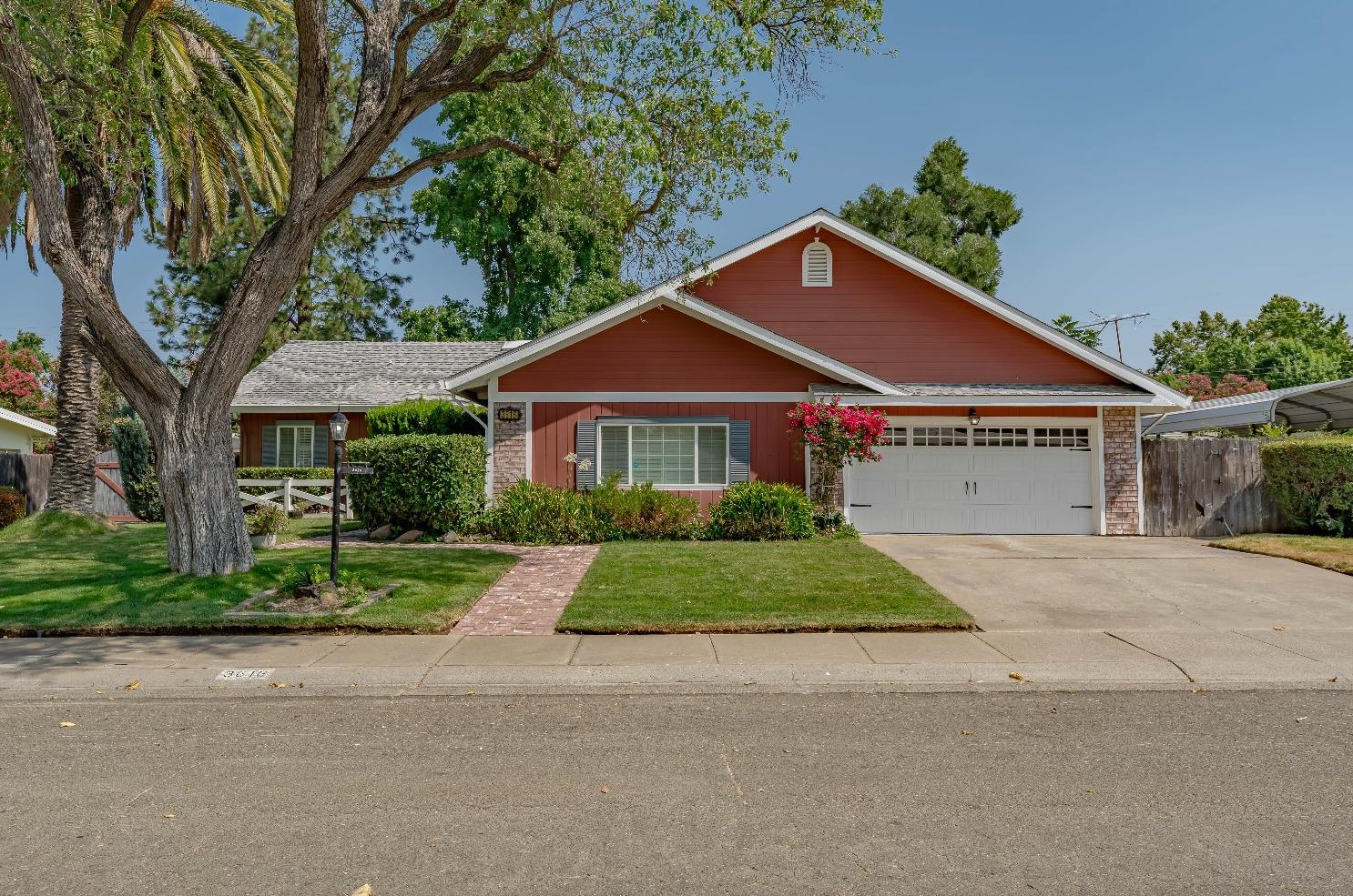 3616 Comstock Way, Carmichael, CA 95608