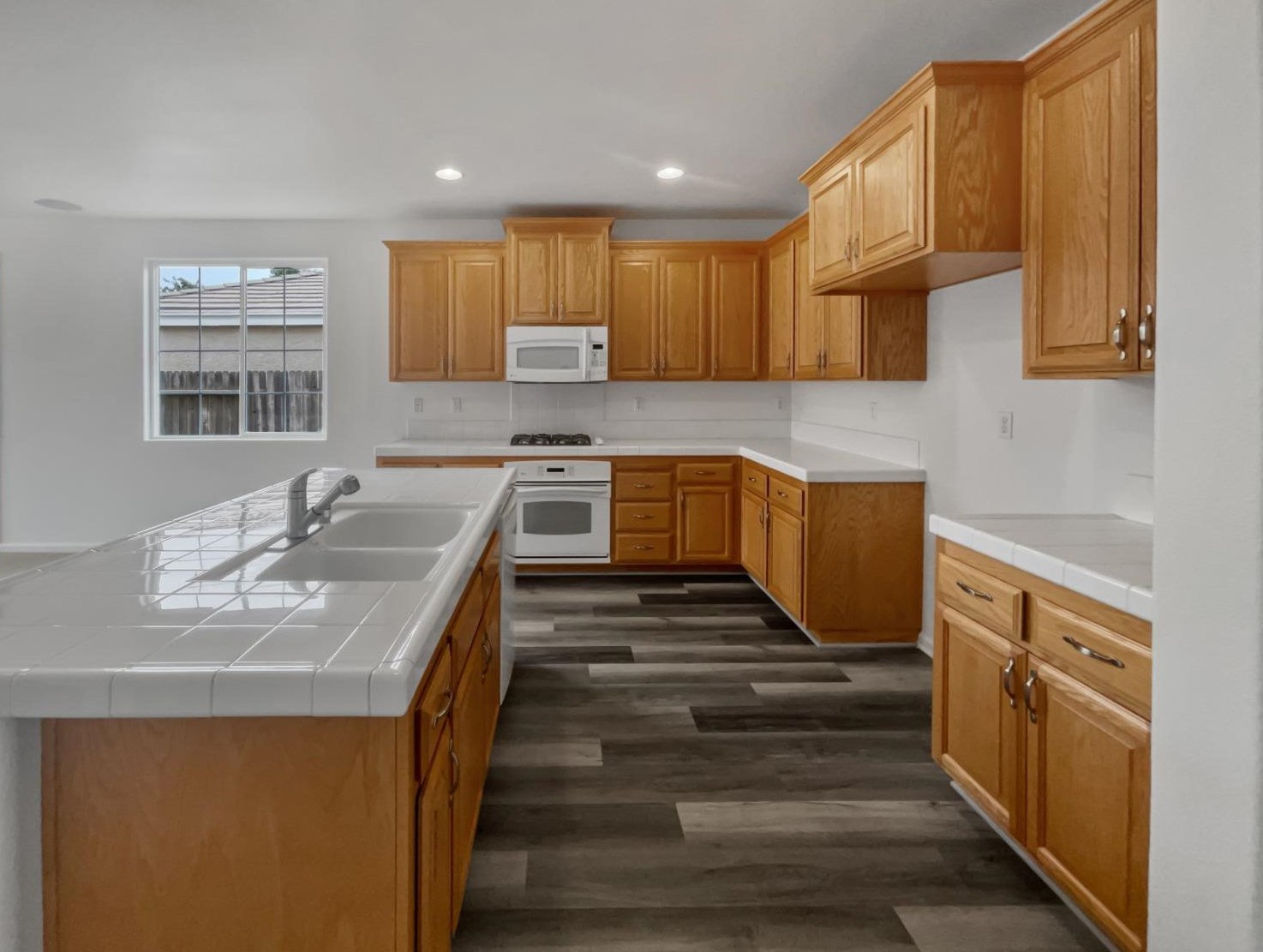 4132 Big Meadow Way, Rancho Cordova, CA 95742