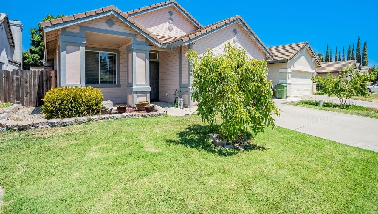 5505 Laguna Crest Way, Elk Grove, CA 95758