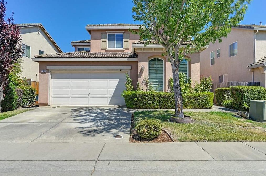 9359 Sierra River Dr, Elk Grove, CA 95624