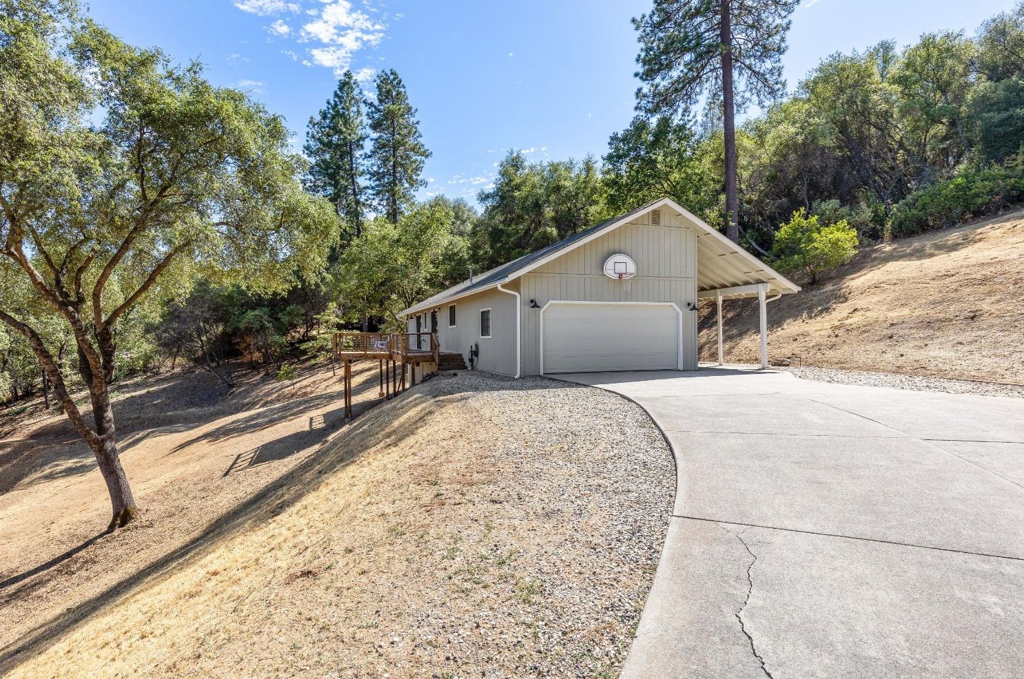 11375 Horton St, Lake Wildwood, CA 95946