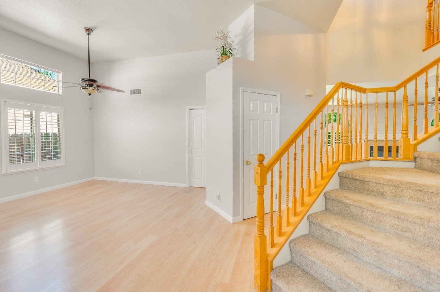 927 Sandra St, Los Banos, CA 93635
