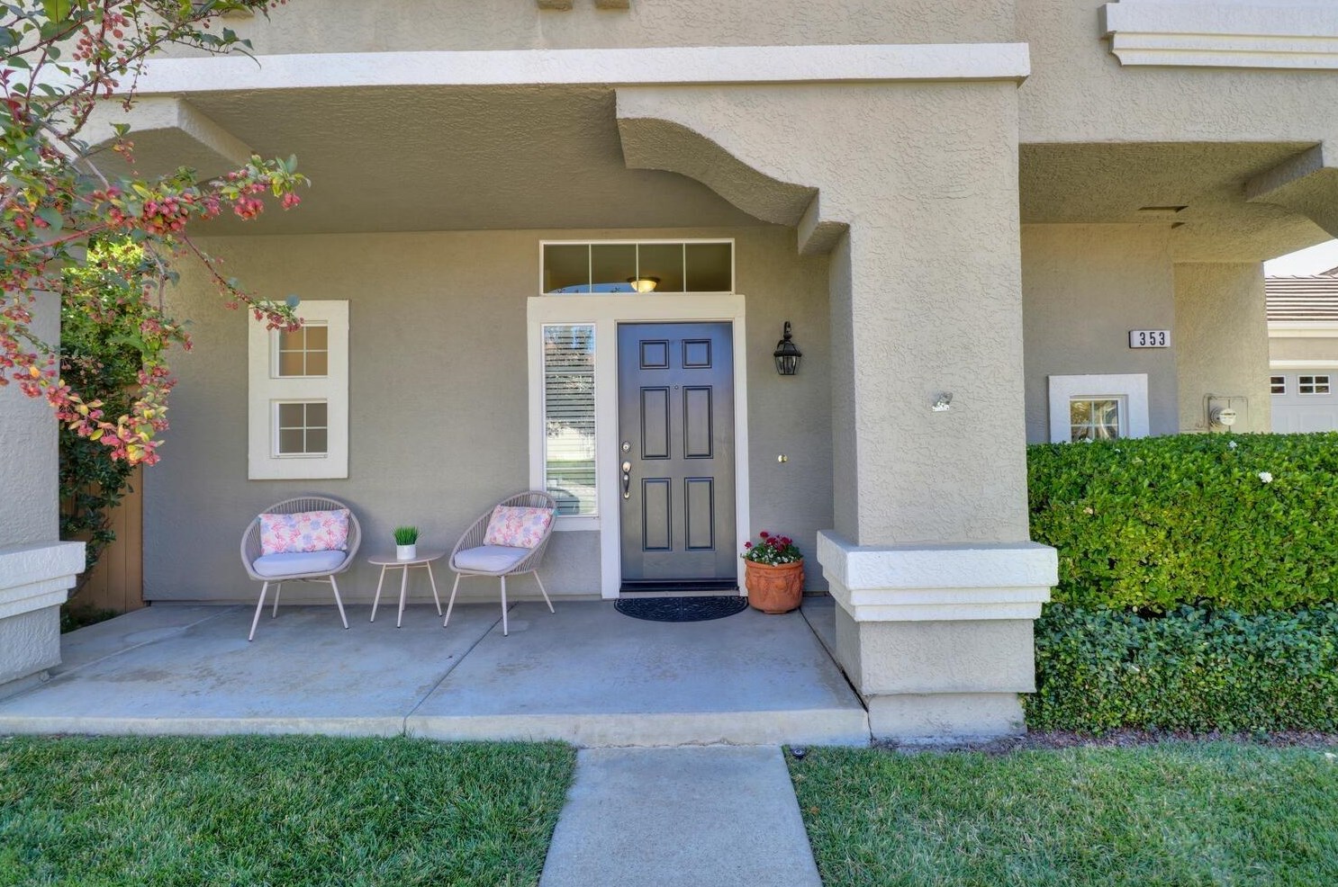 353 Marsalla Dr, Folsom, CA 95630
