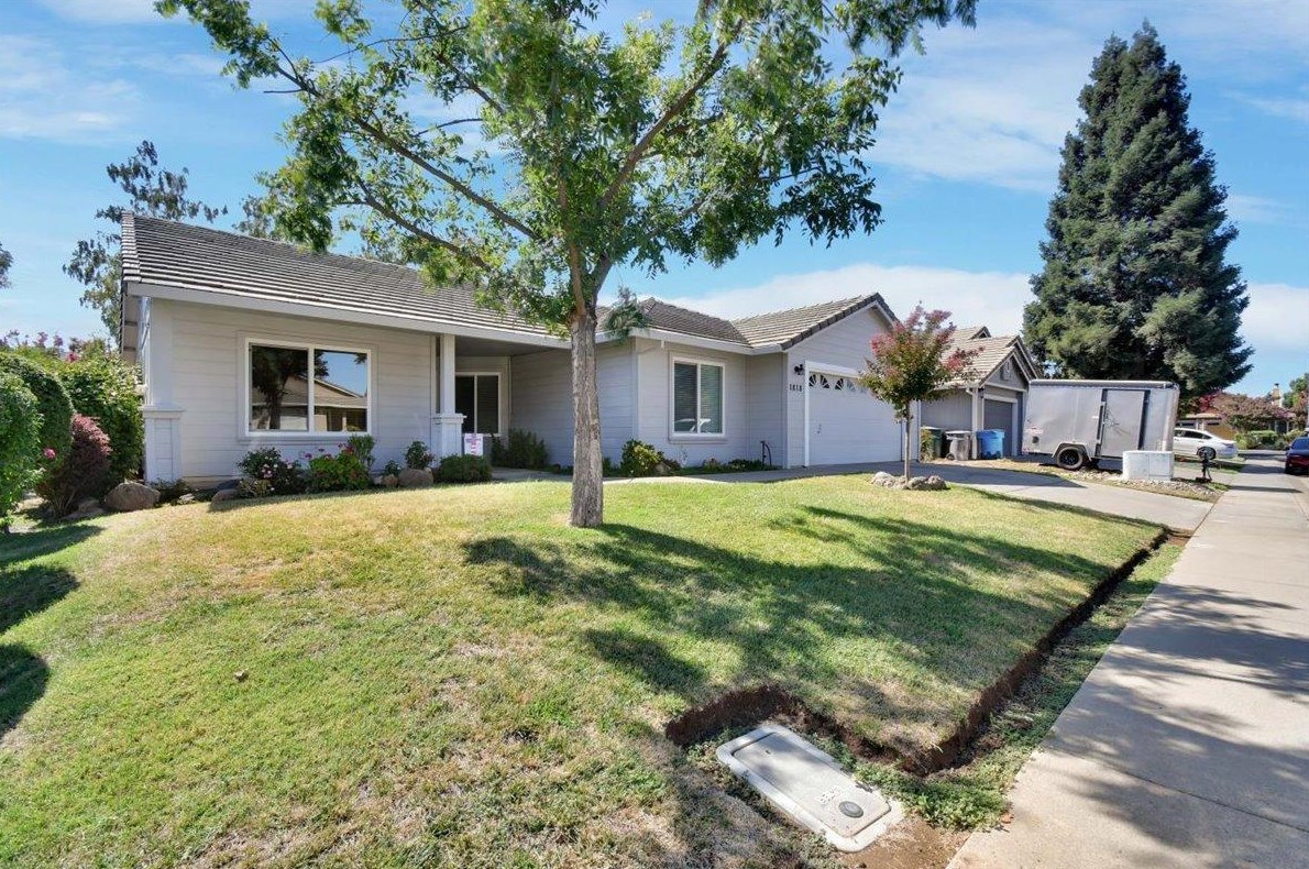 1818 Big Oaks Dr, Yuba City, CA 95991