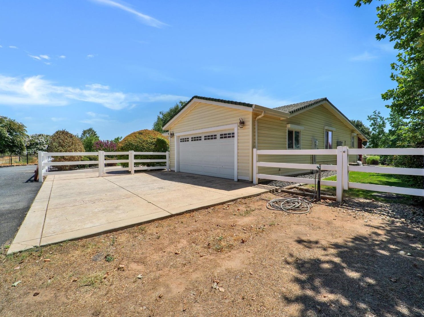 24732 N Sowles, Acampo, CA 95220