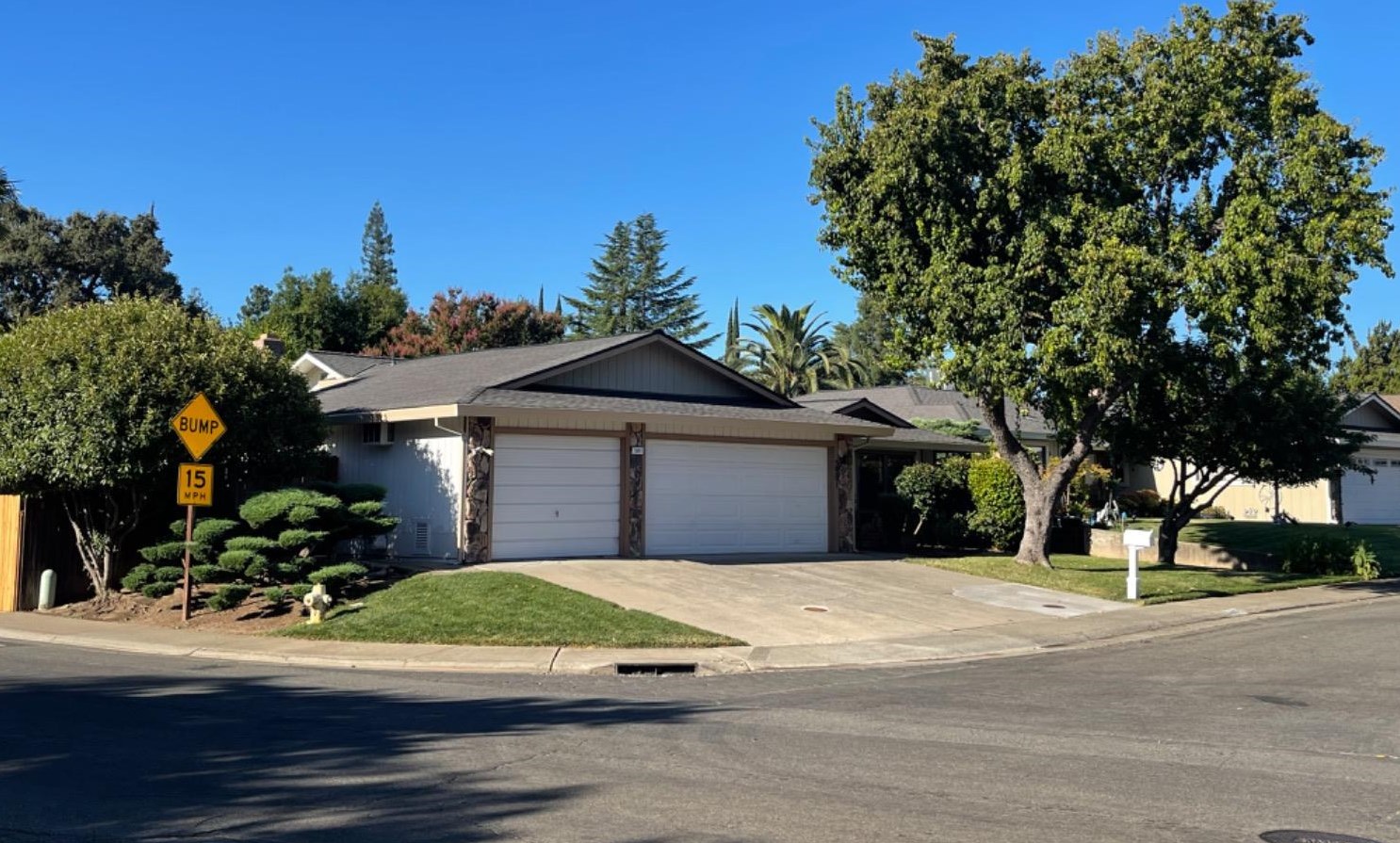 5901 Adana Cir, Carmichael, CA 95608