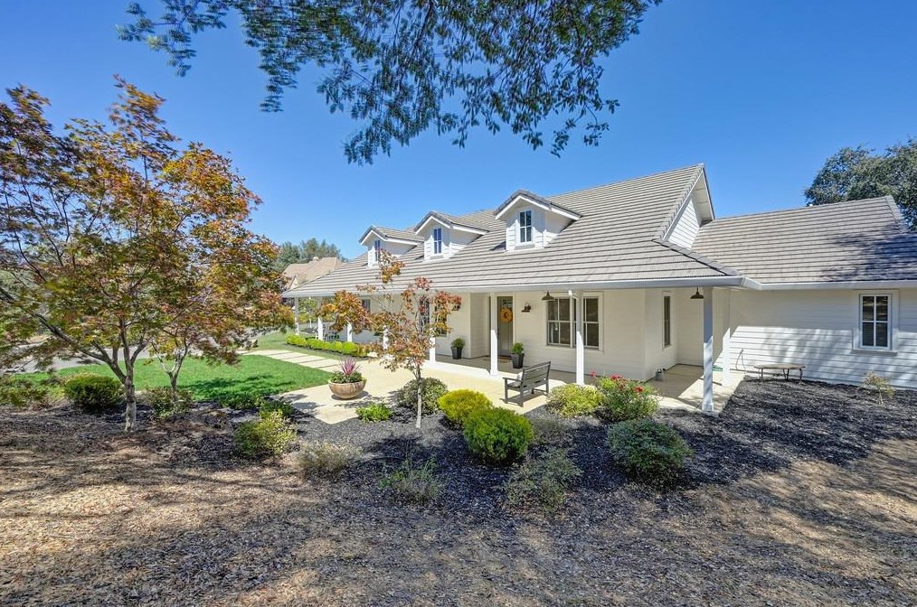 8490 Cedarhill Ct, Loomis, CA 95650