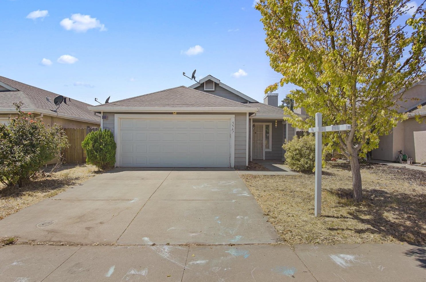 5567 Aspen Ln, Riverbank, CA 95367