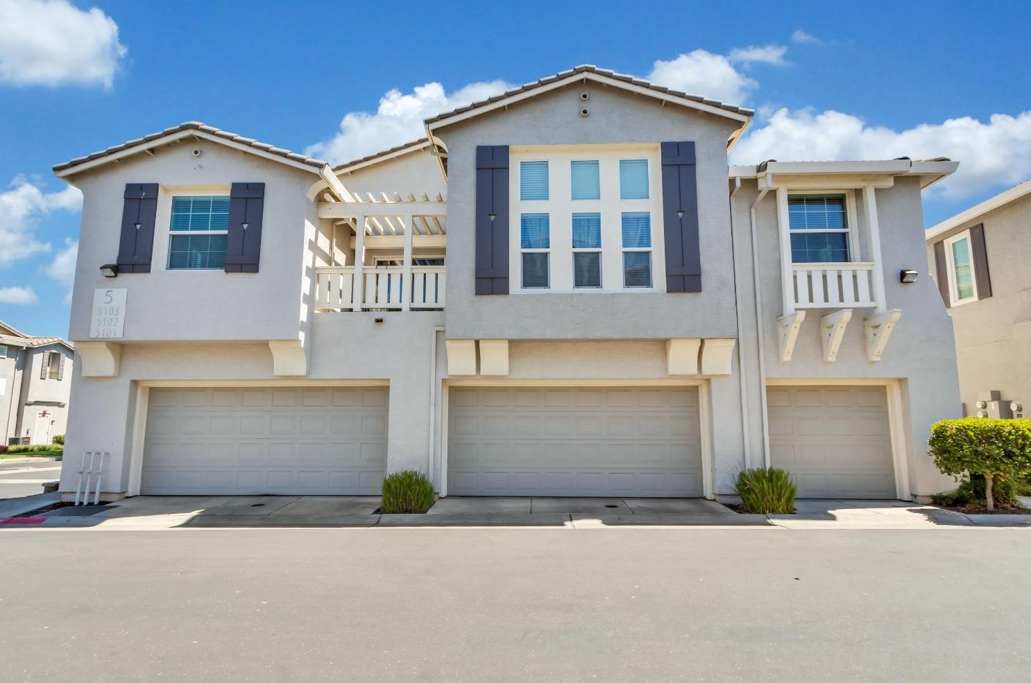 7515 Sheldon Rd #5102, Elk Grove, CA 95758