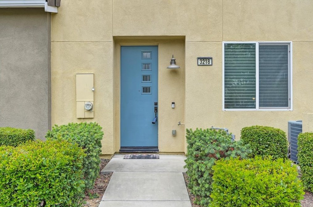 3218 Bridgeway Dr, Rancho Cordova, CA 95670