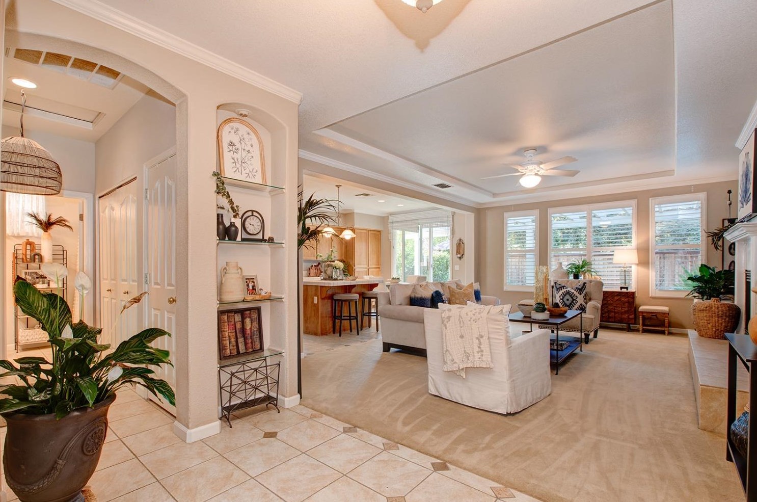 9579 Baypoint Way, Elk Grove, CA 95624