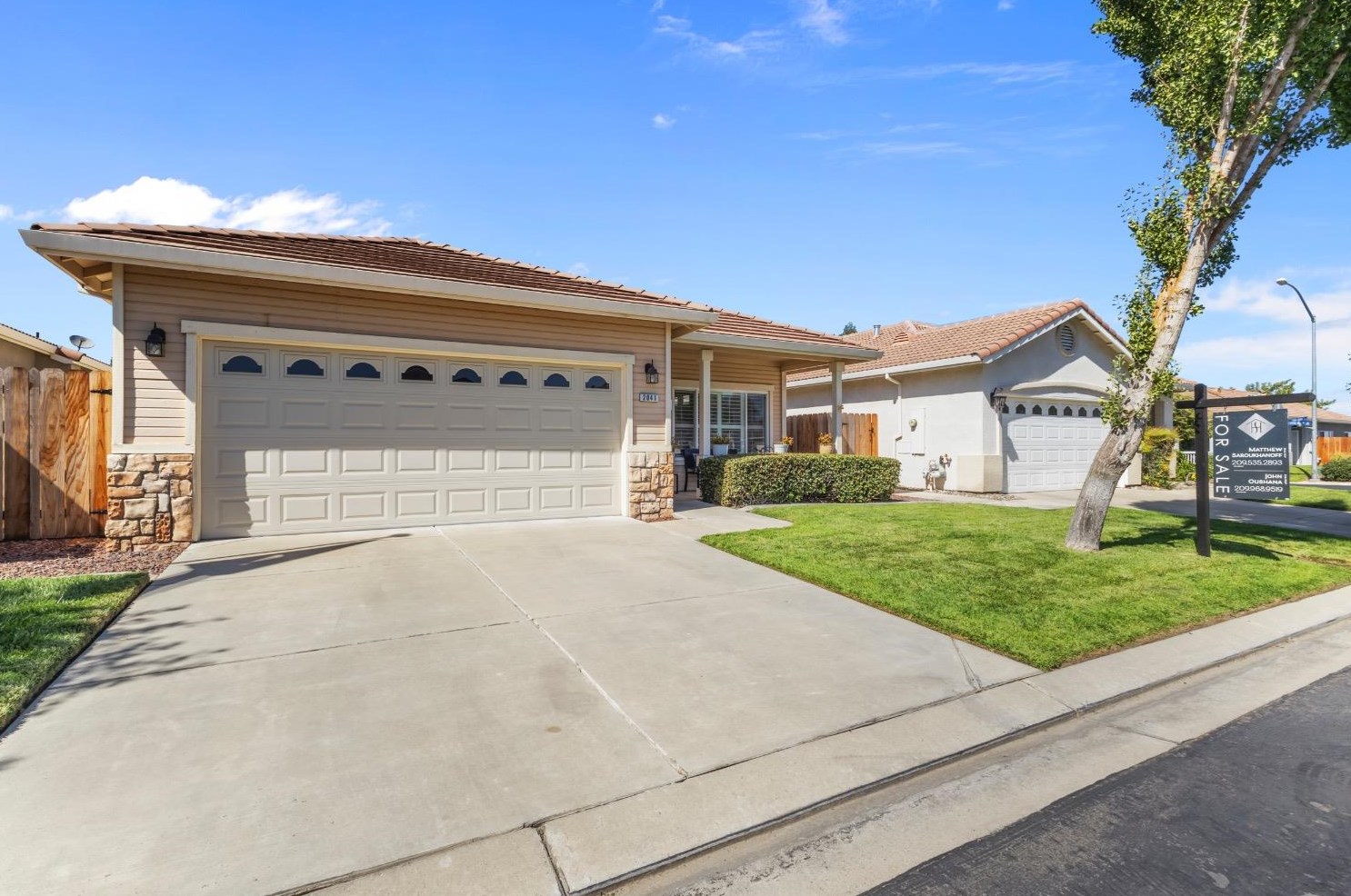 2041 Spring Valley Dr, Turlock, CA 95382