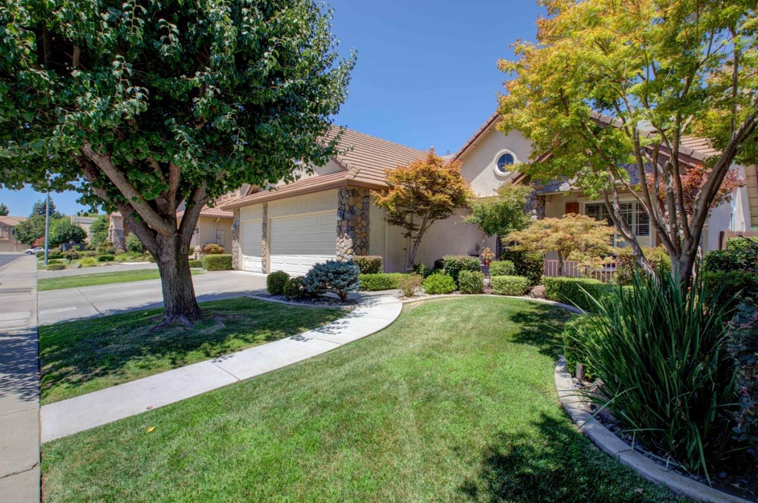 1809 Ville Franche Way, Modesto, CA 95356