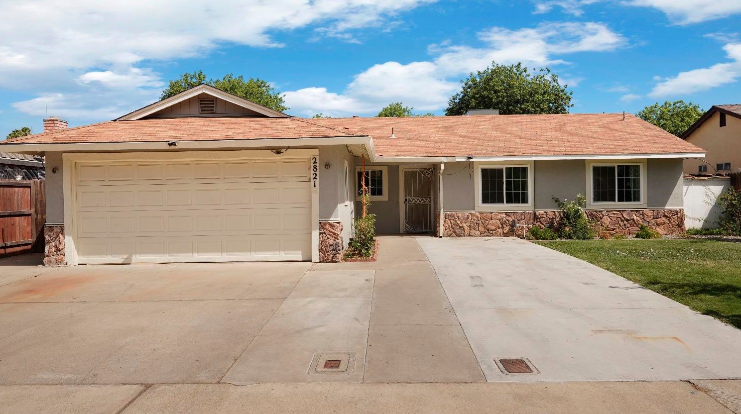 2821 Sugarpine Way, Modesto, CA 95354
