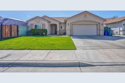 663 Napa Court, Los Banos, CA 93635 - Photo 1