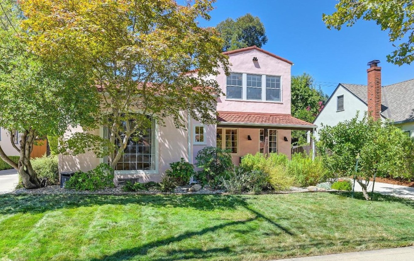 3130 24th St, Sacramento, CA 95818-3916