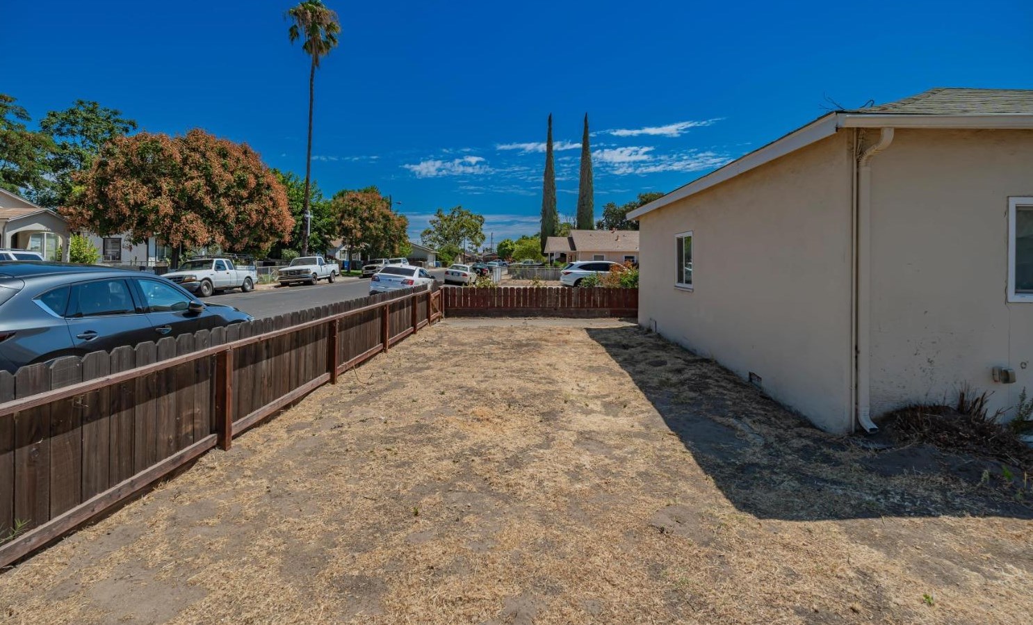 306 Veach Ave, Manteca, CA 95337-5440