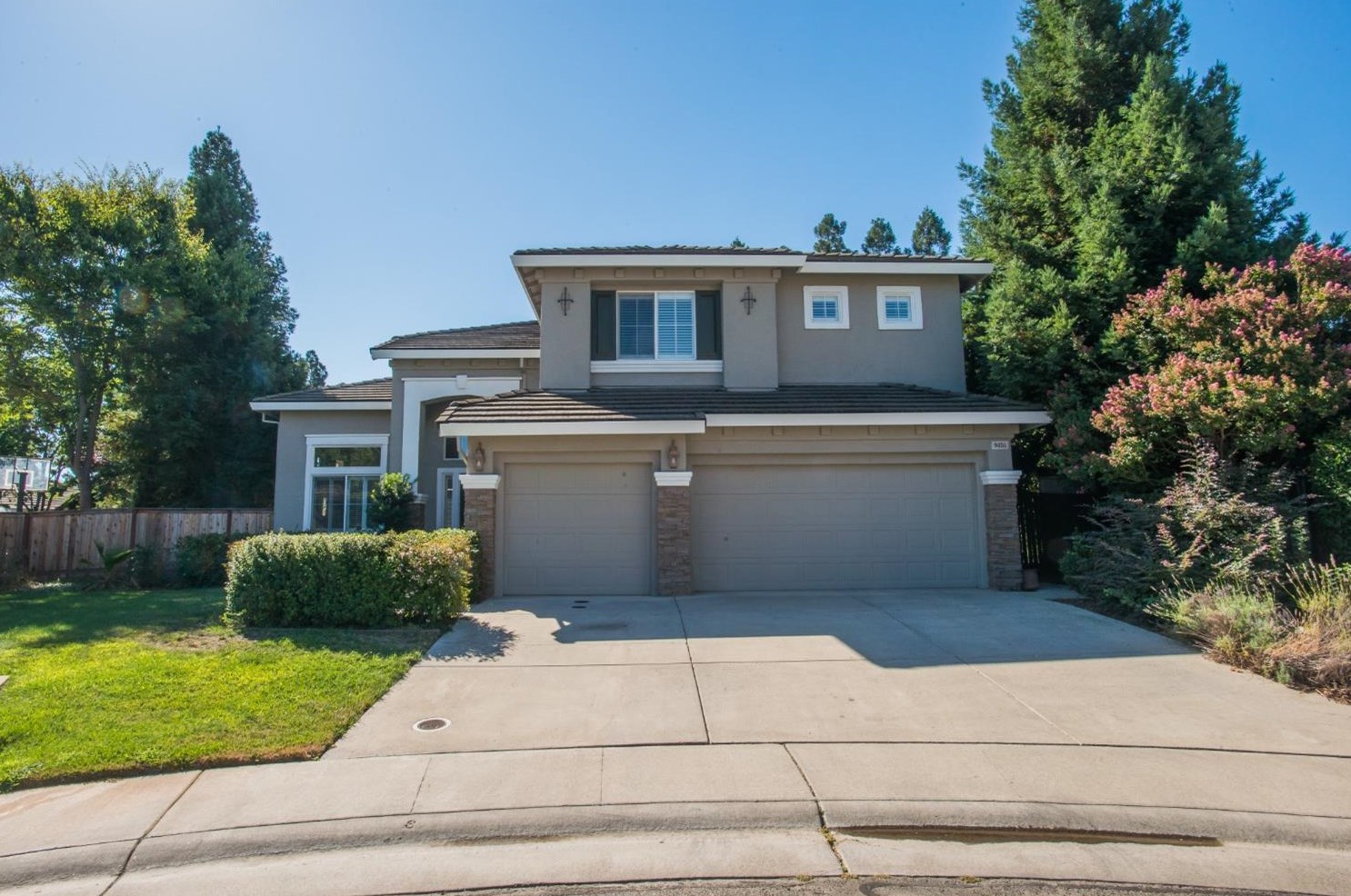 9451 Dantley Ct, Elk Grove, CA 95624
