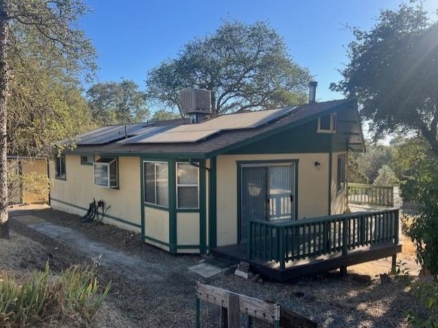 6194 Berryhill Ln, Valley Springs, CA 95252
