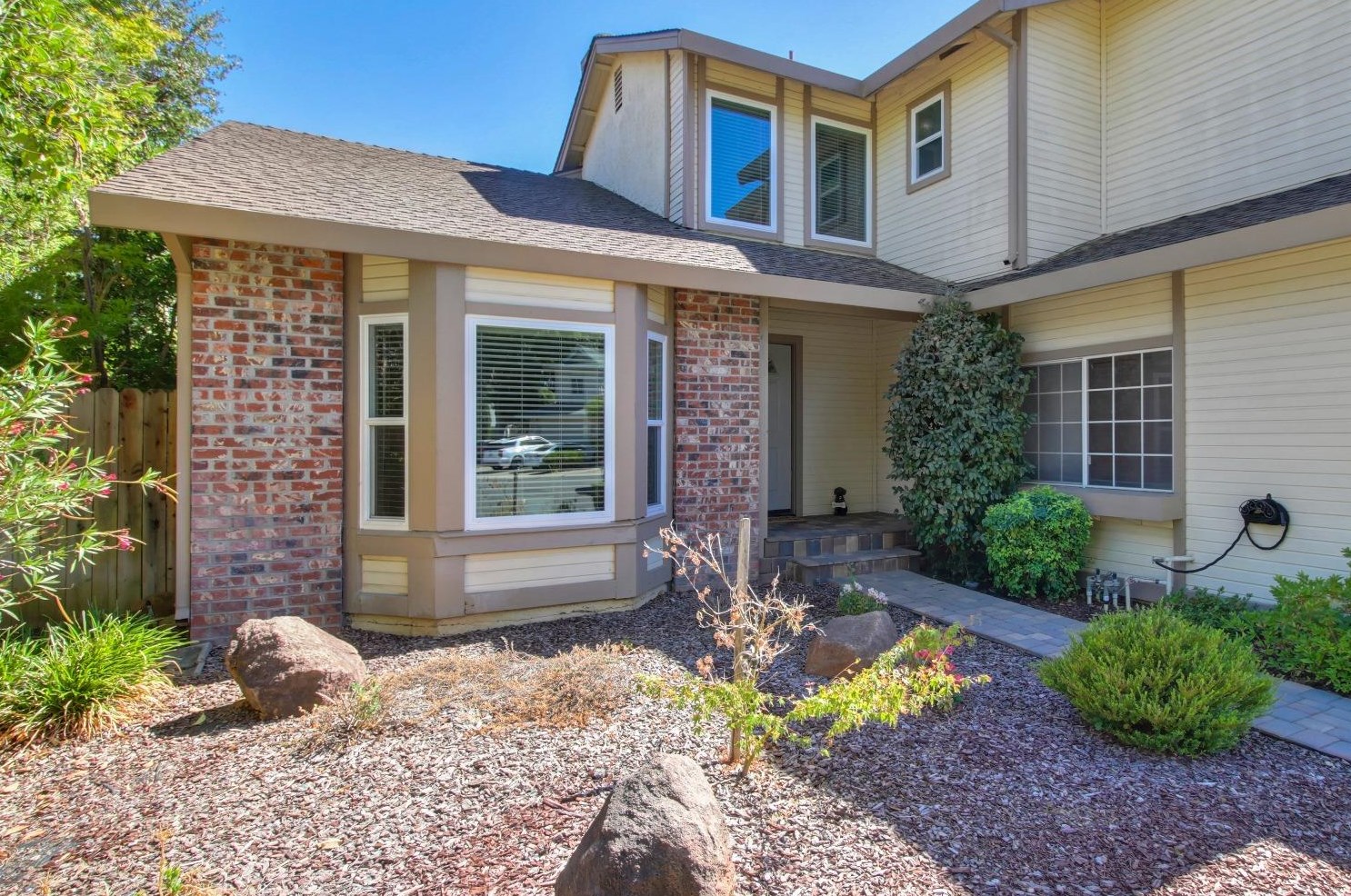 9271 Laguna Knoll Ct, Elk Grove, CA 95758