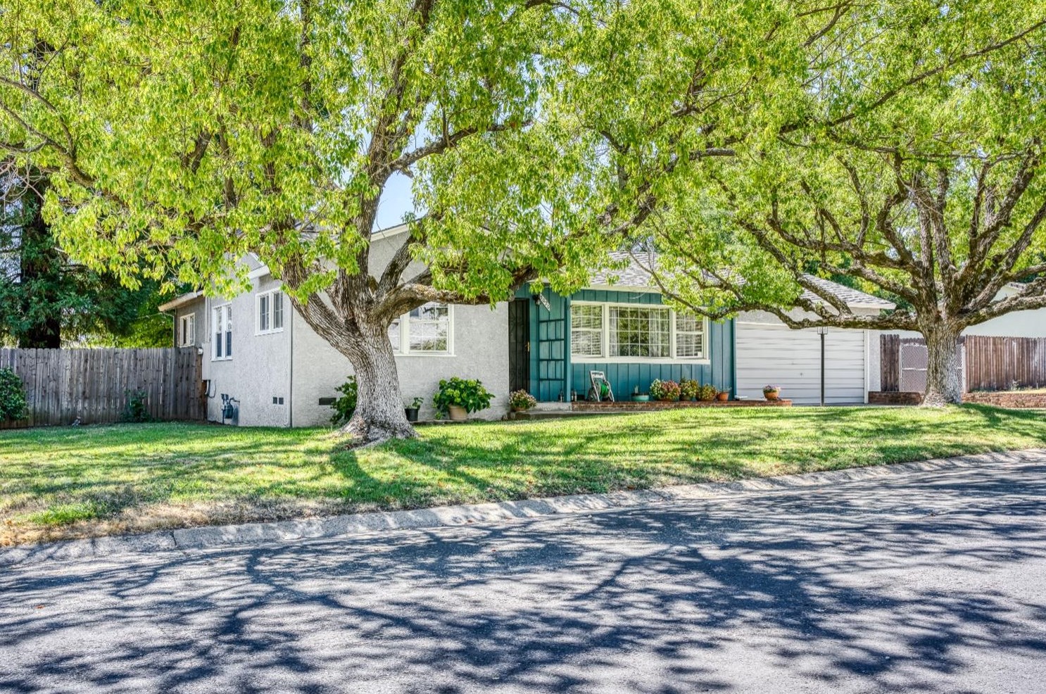 5020 Westmont Way, Carmichael, CA 95608