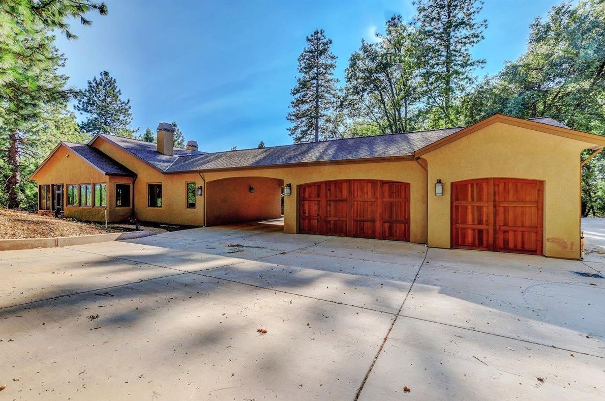18955 Lake City Rd, Cherokee, CA 95959