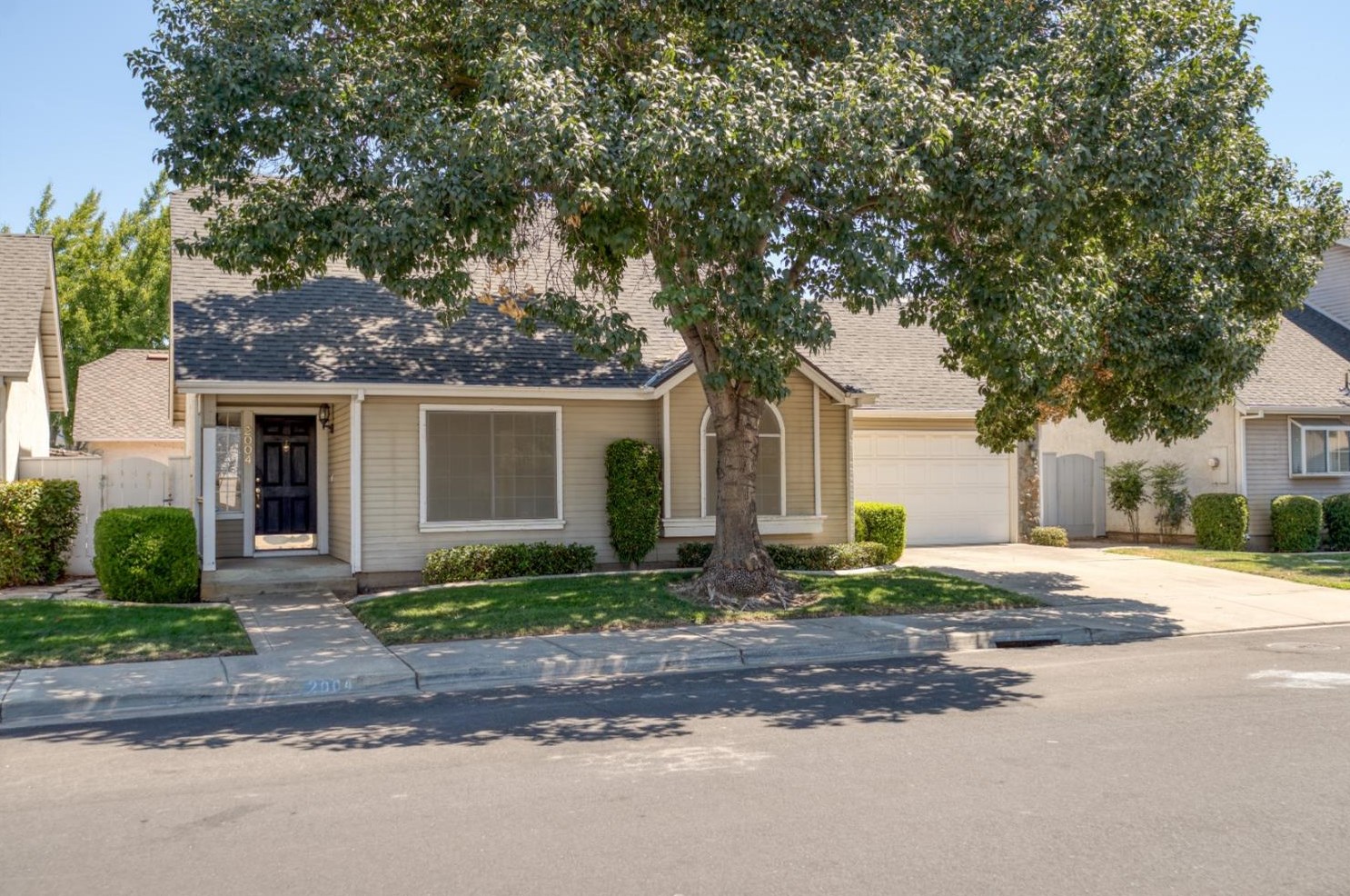 2004 Temescal Dr, Modesto, CA 95355