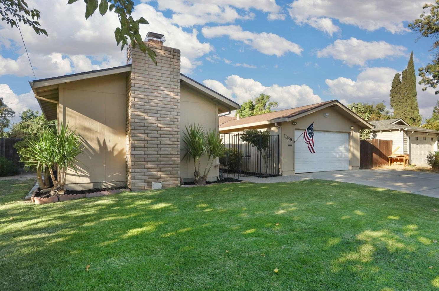 1339 W Beverly Pl, Tracy, CA 95376