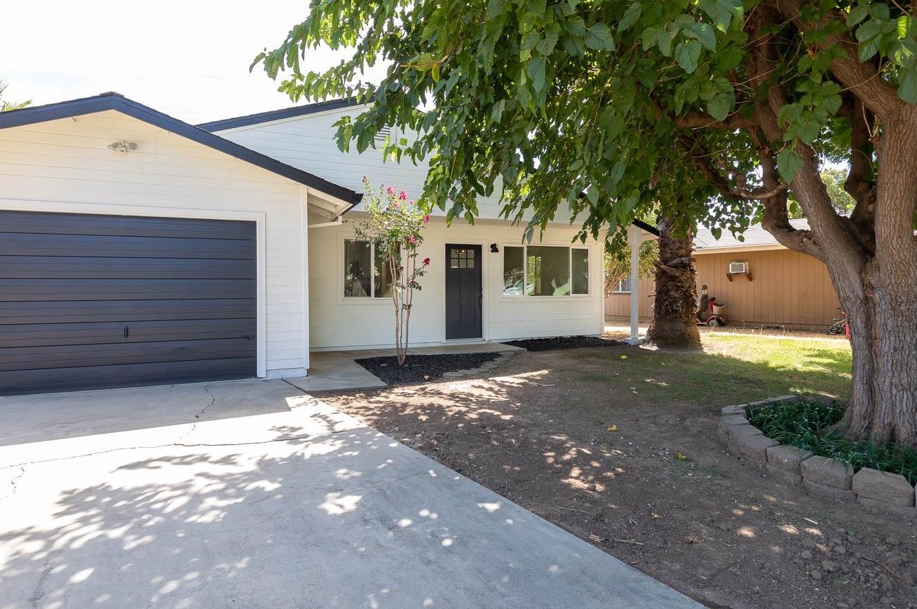 2890 3rd St, Biggs, CA 95917