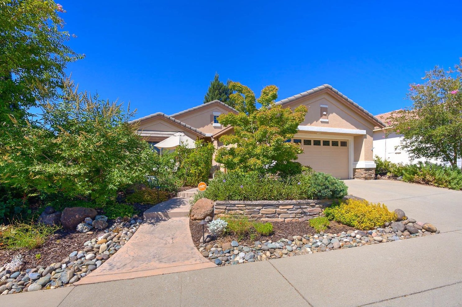 2688 Woodacre Ln, Lincoln, CA 95648-8227