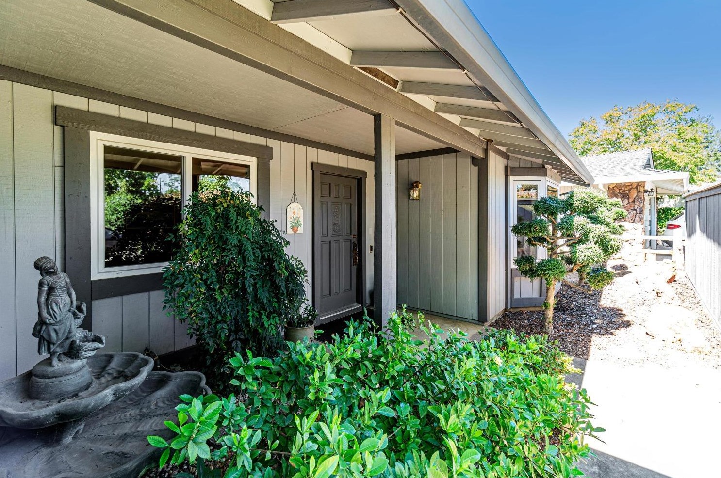3619 Affirmed Way, Carmichael, CA 95608