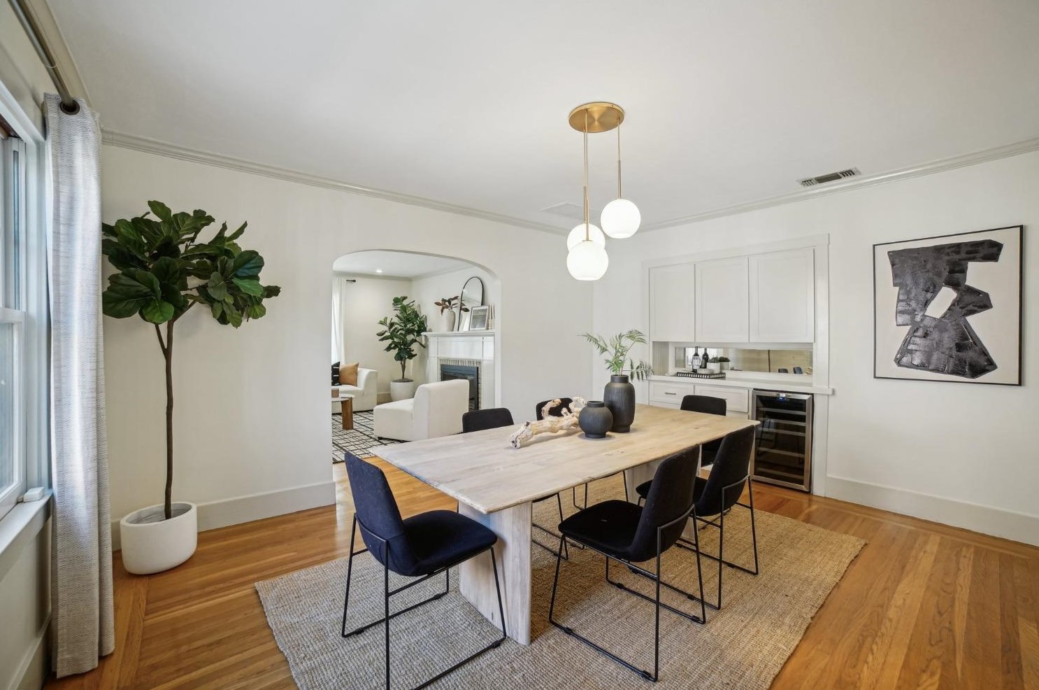 2871 3rd Ave, Sacramento CA  95818-2707 exterior