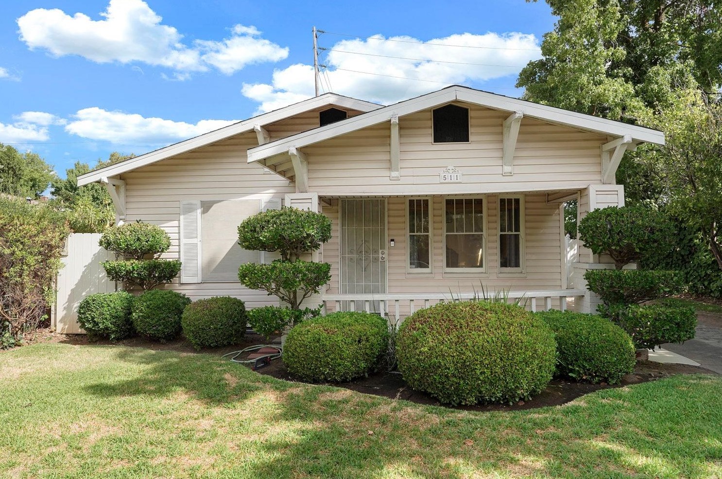 511 Locust St, Lodi, CA 95240-1955