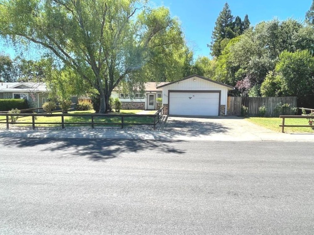 3206 Kathy Way, Loomis, CA 95650