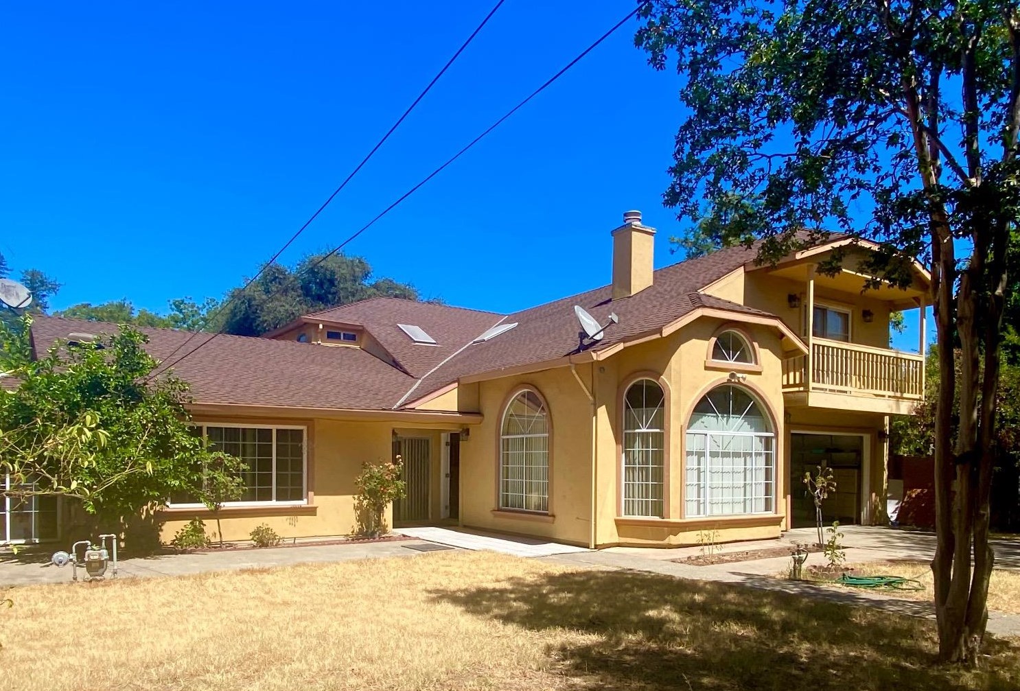 5043 North Ave, Carmichael, CA 95608