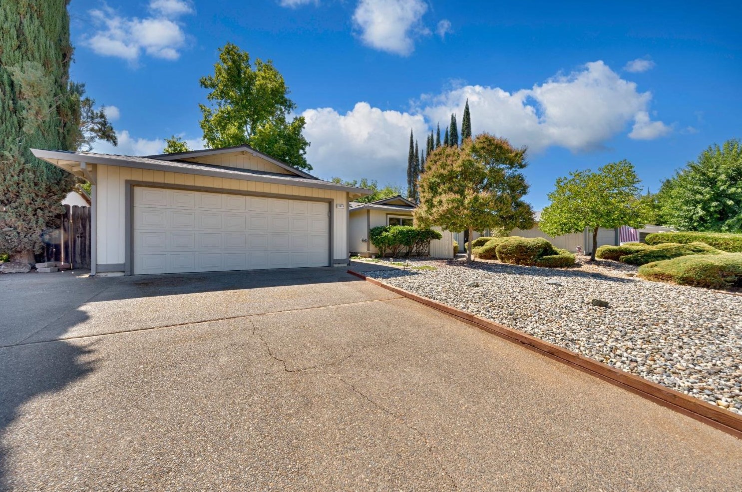 11016 Gingerwood Way, Rancho Cordova, CA 95670