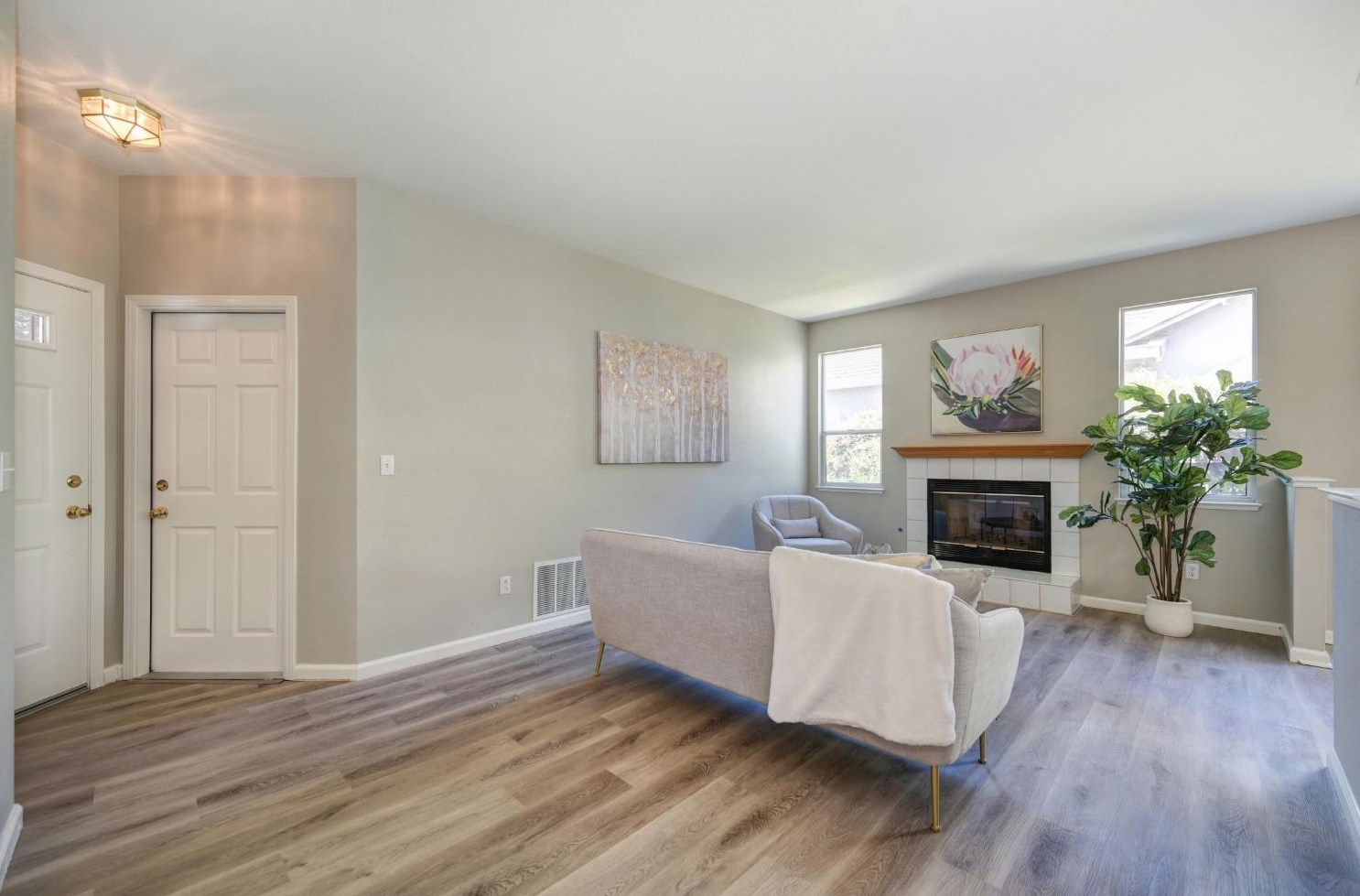 5505 Adobe Spring Way, Elk Grove, CA 95758