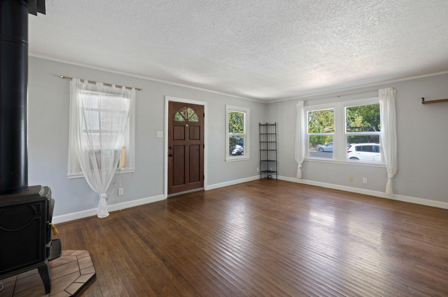 621 D St, Davis CA 95616-3714 exterior