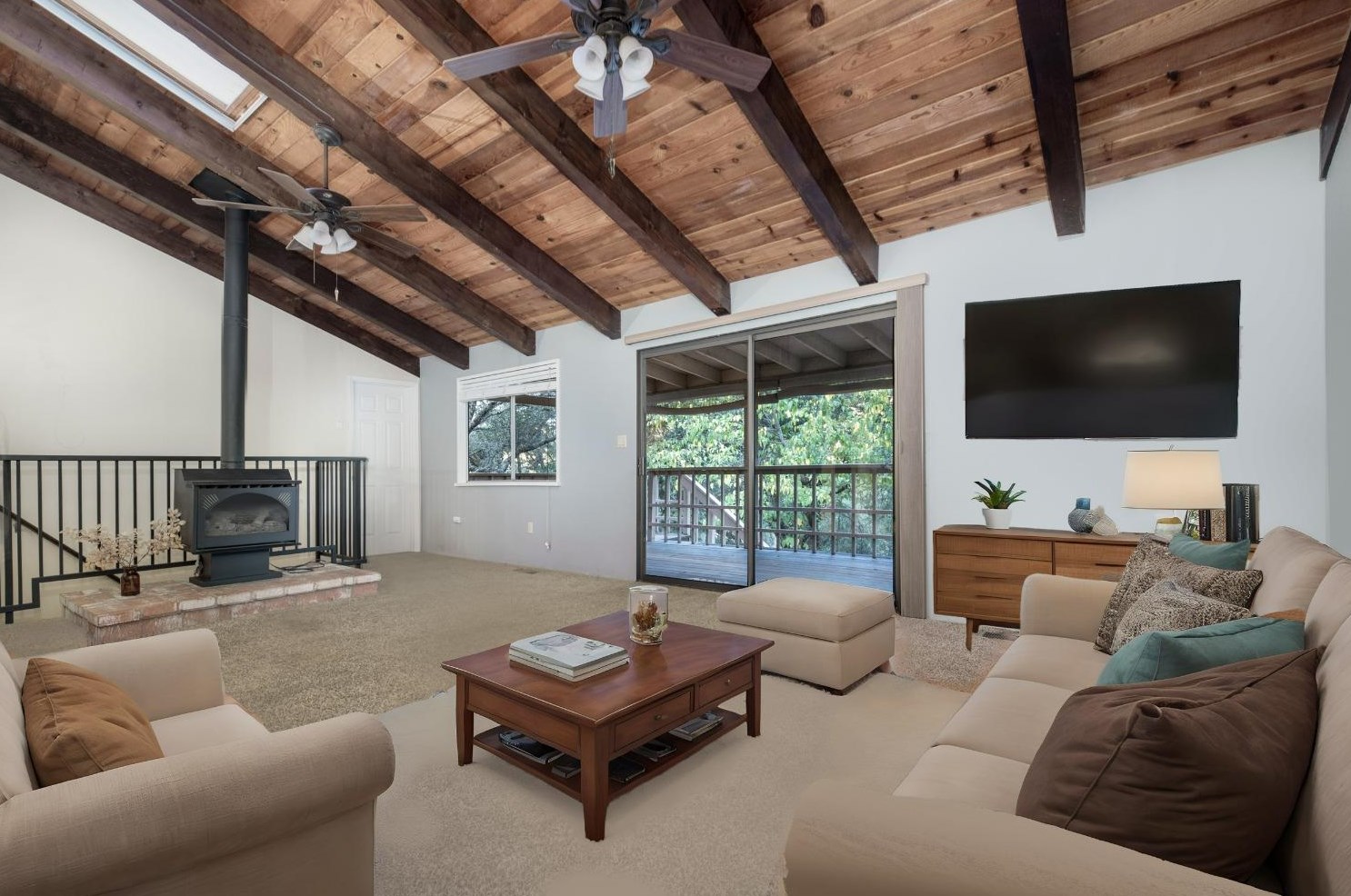 18050 Foxtail Dr, Lake Wildwood, CA 95946