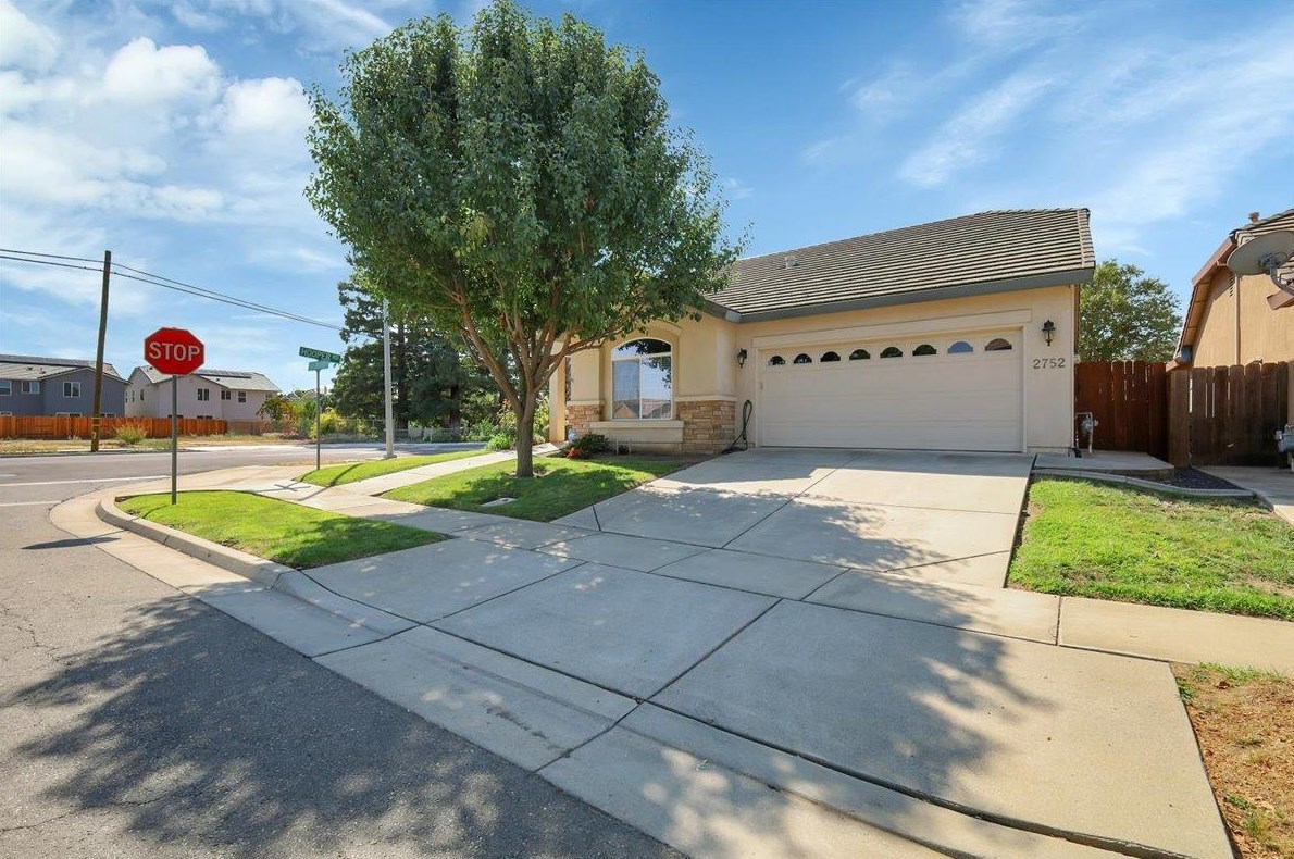 2752 San Gimignano Dr, Yuba City, CA 95993