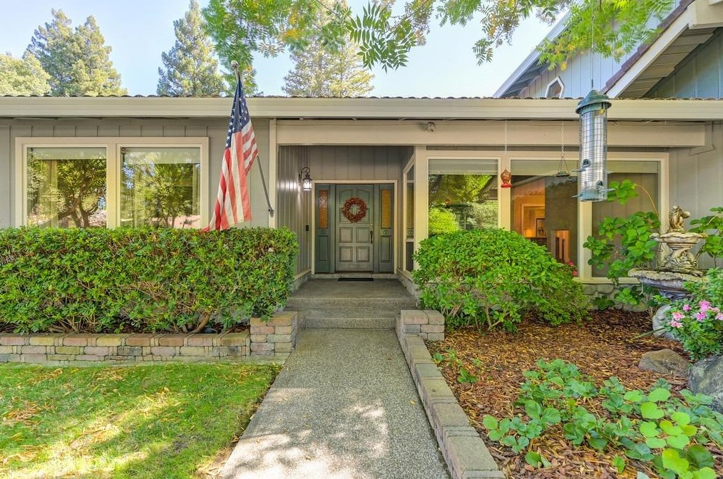 5720 Century Way, Fair Oaks, CA 95628-2702