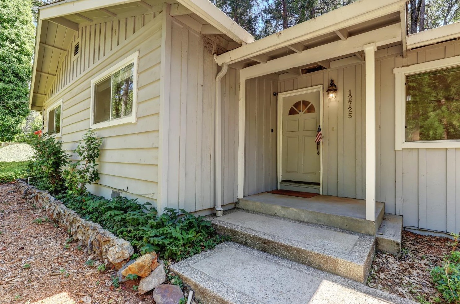 12725 Banner Lava Cap Rd, Cherokee, CA 95959