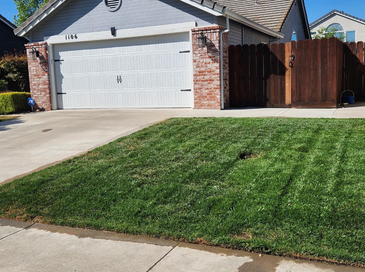 1106 Lourence Dr, Tracy, CA 95376