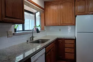 8401 Grinnel Way, Sacramento, CA 95826 - Photo 10