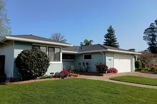 8401 Grinnel Way, Sacramento, CA 95826 - Photo 4